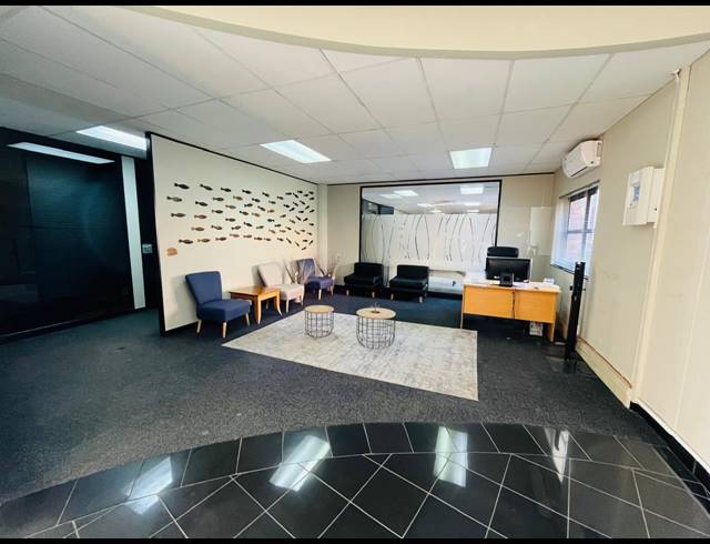3,397M² OFFICE FOR SALE IN VORNA VALLEY